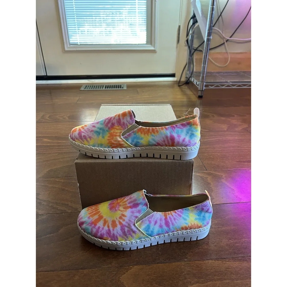 Easy Street Fresh Slip On Sneakers Tye-Dye NEW 7 W Womens‎ NEW